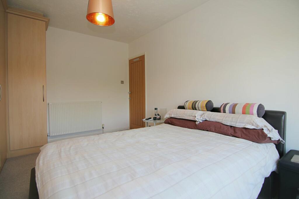 Additional image 11 of Dean Close, Bradford, BD8