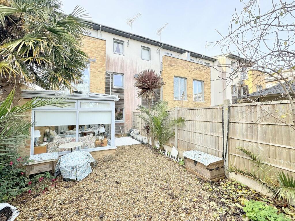 Additional image 20 of Broomhill Way, Hamworthy, Poole, BH15