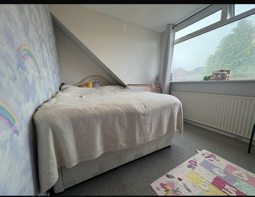 Additional image 7 of Middlebrook Crescent, Bradford