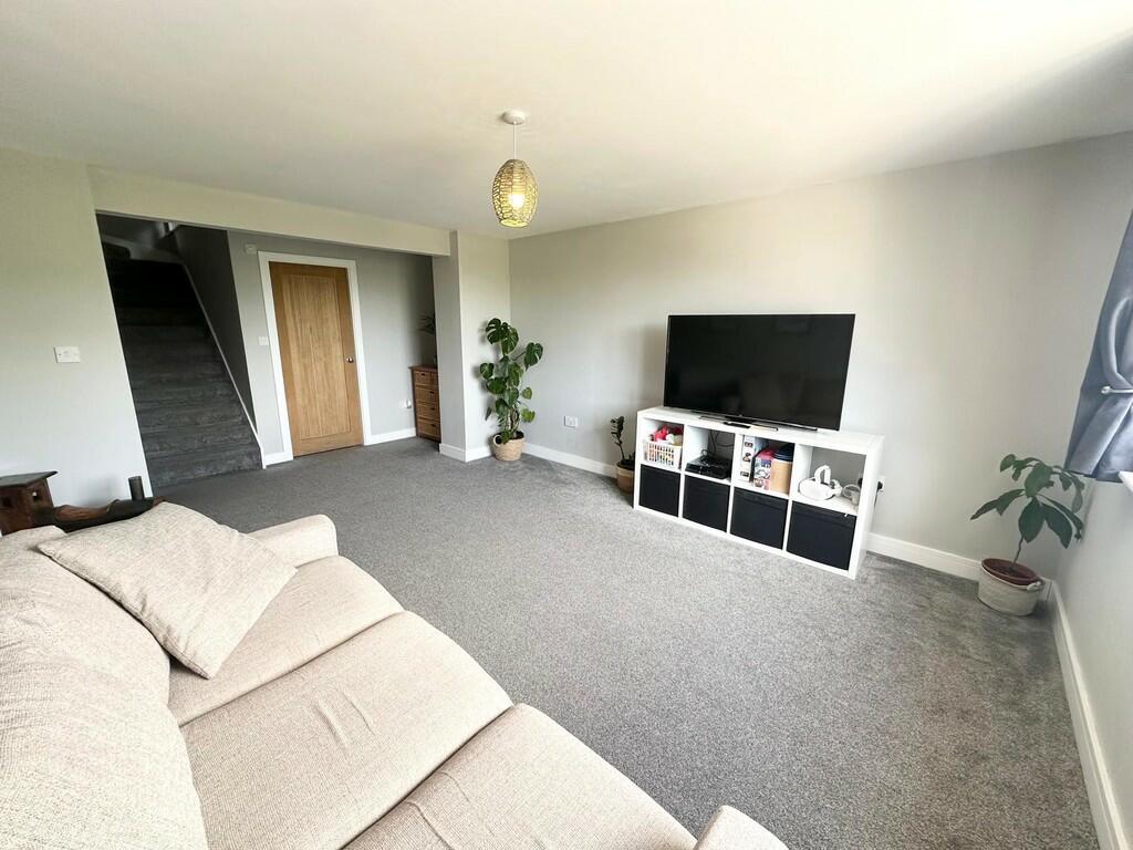 Additional image 16 of Hill Top Road, Hainworth