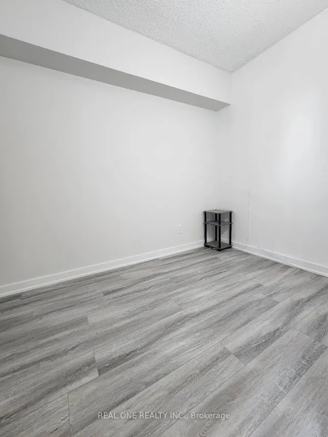Additional image 6 of 33 Harbour Sq Unit 2430