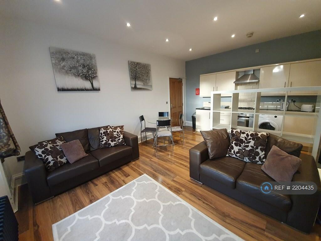 Additional image 10 of Claremont, Bradford, BD7