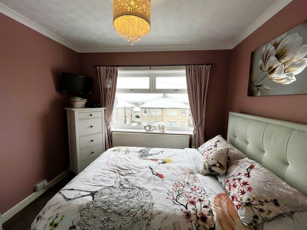 Additional image 14 of Willow Drive, Bradford