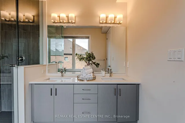 Additional image 32 of 64 Settlers Rd