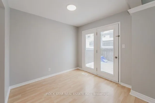 Additional image 7 of 55 West Acres Cres