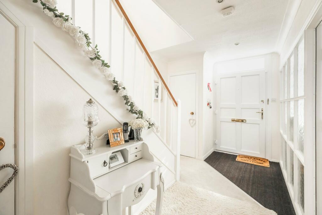 Additional image 8 of Wedgwood Drive, Whitecliff, Poole, BH14