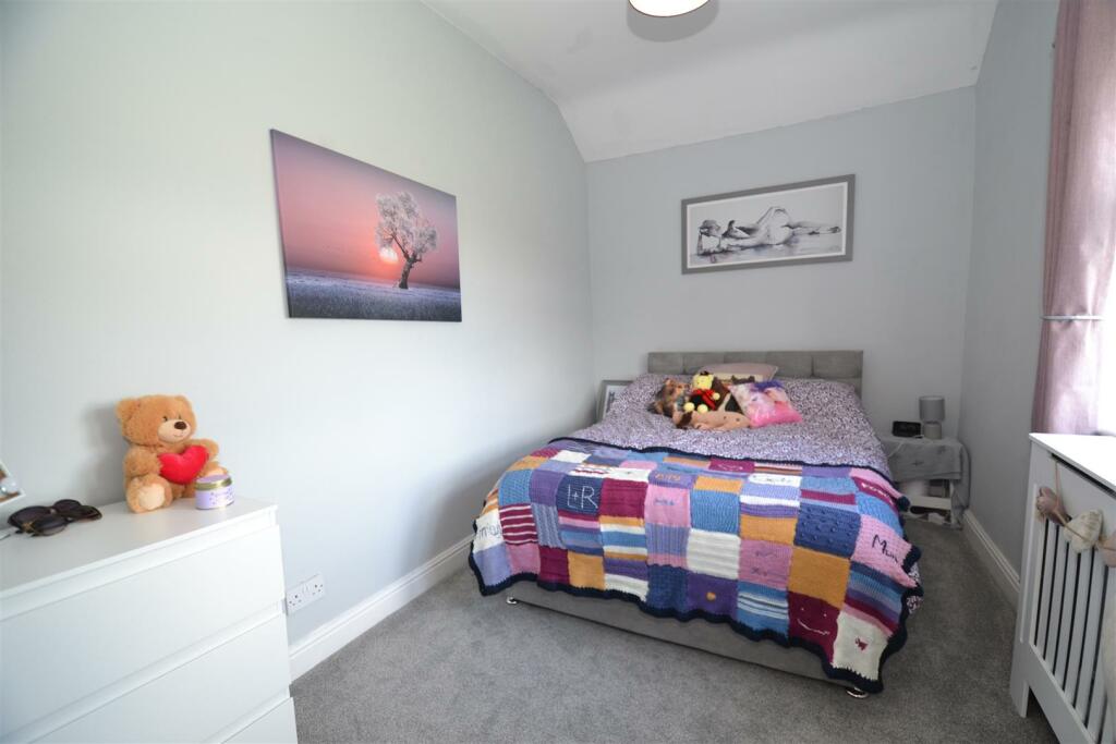 Additional image 12 of Main Road, Denholme, Bradford