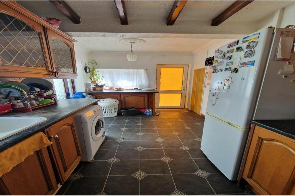 Additional image 4 of Ings Way, Bradford, BD8