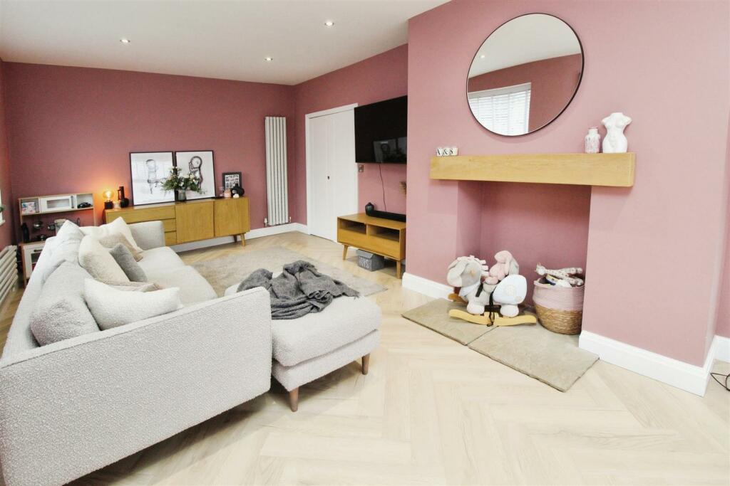 Additional image 24 of Reevy Road, Bradford, BD6 3QF