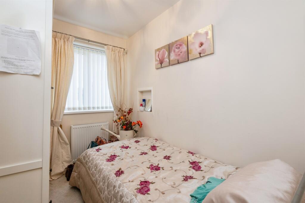 Additional image 7 of Mostyn Grove, Bradford