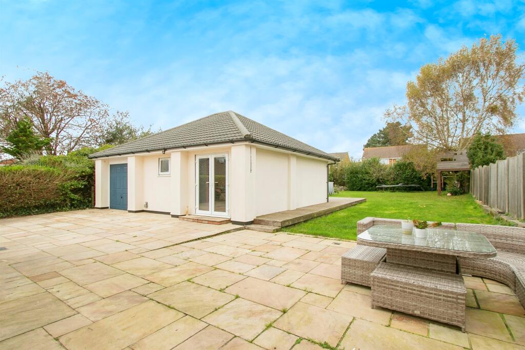 Additional image 16 of Winston Avenue, Poole