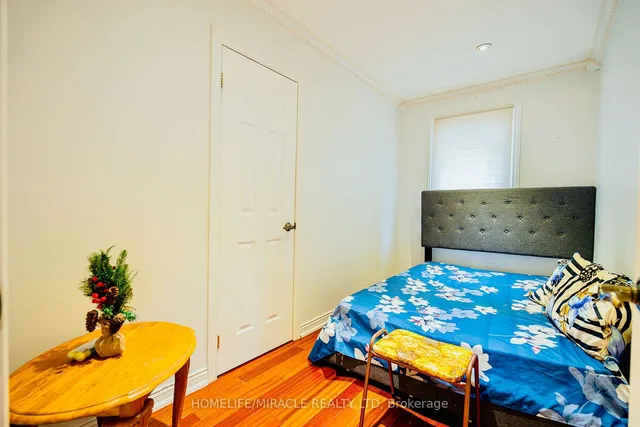 Additional image 17 of 13 Foster Rd