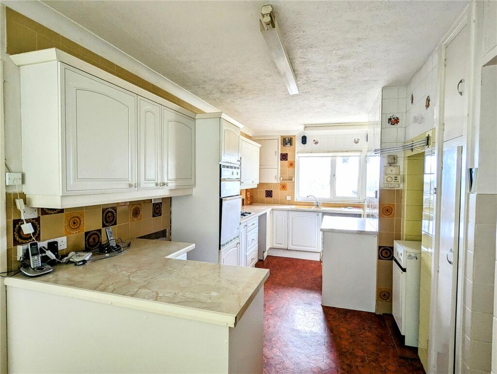 Additional image 6 of Springfield Crescent, Lower Parkstone, BH14