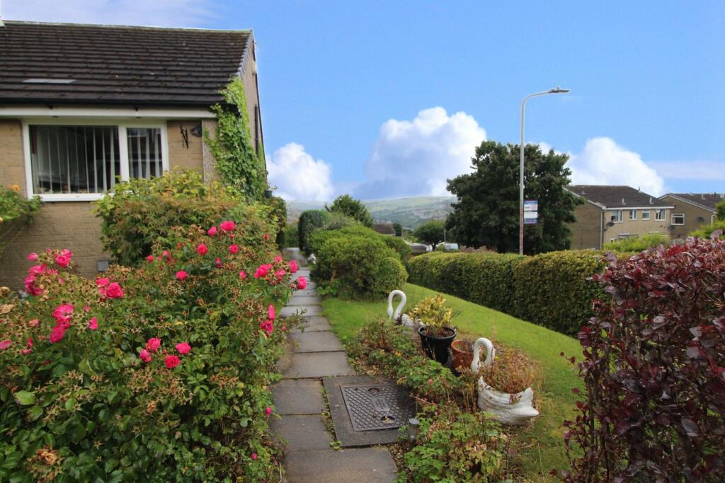 Additional image 10 of Aspen Close, Keighley, BD21