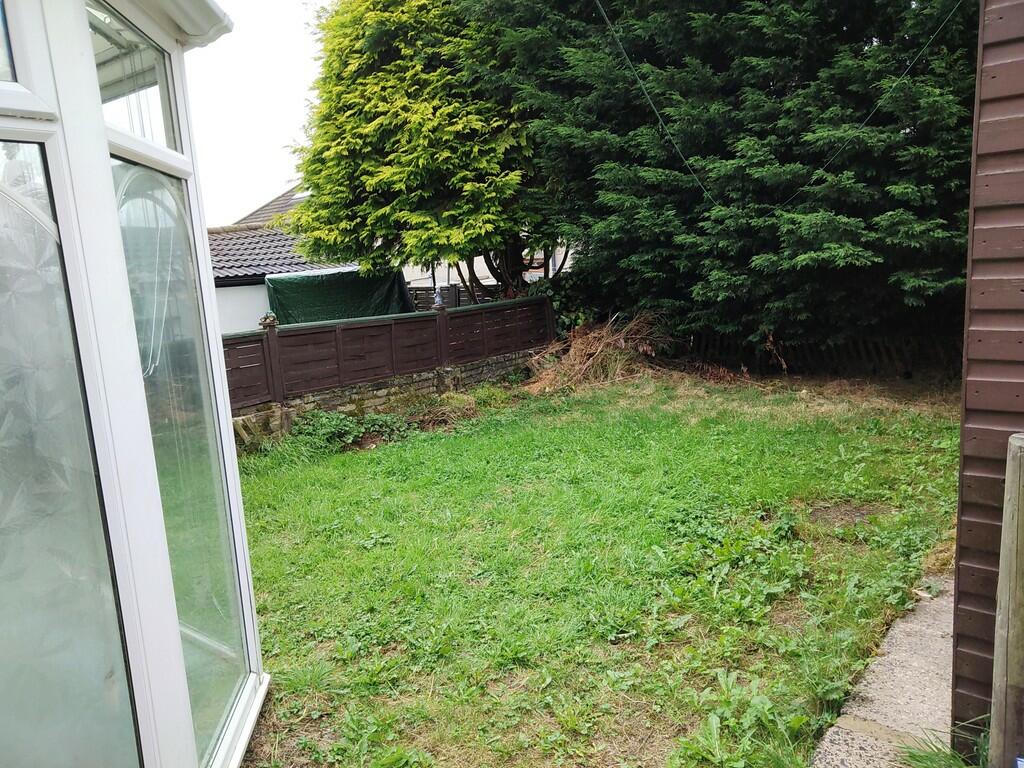 Additional image 10 of Hollingwood Lane, Bradford