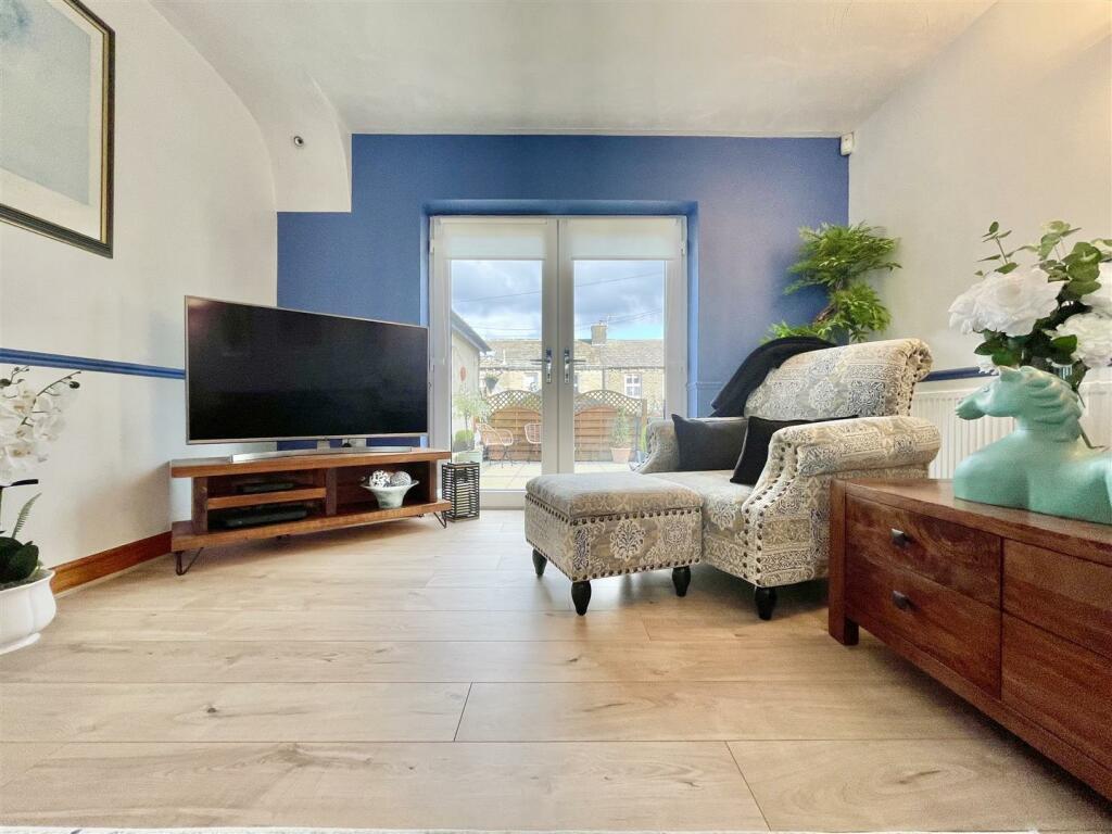 Additional image 4 of Valentine Court, Thornton, Bradford