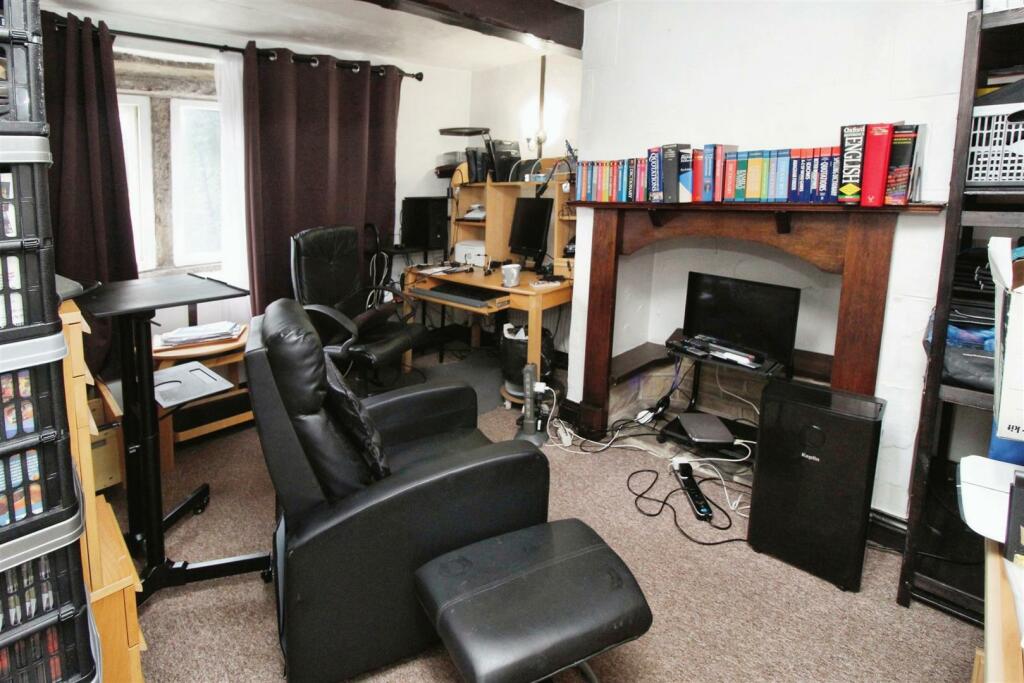 Additional image 12 of Briggs Place, Bradford