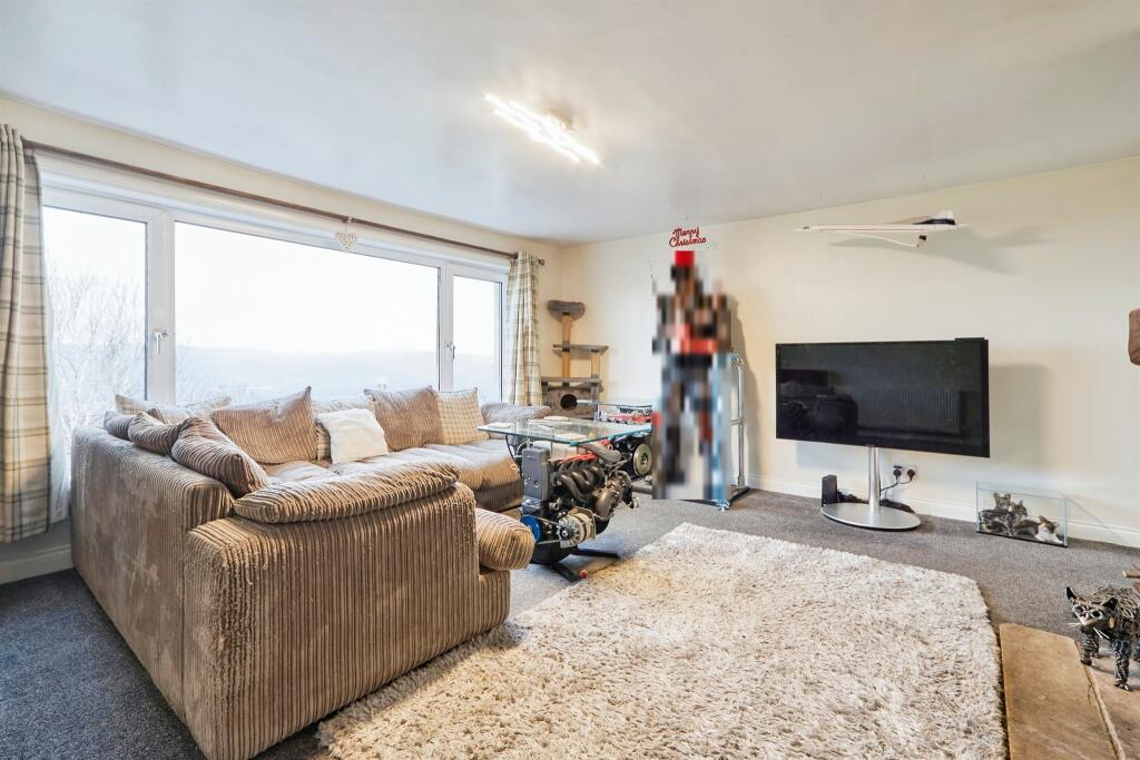 Additional image 19 of Shann Avenue, Keighley