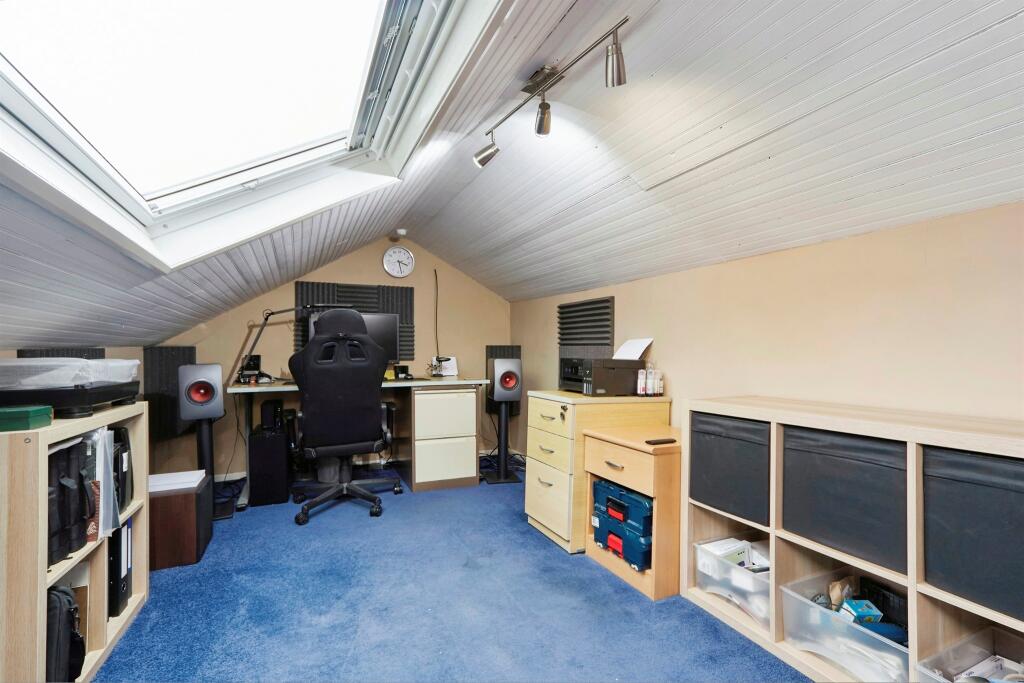 Additional image 12 of Hill Top Road, Hainworth, Keighley