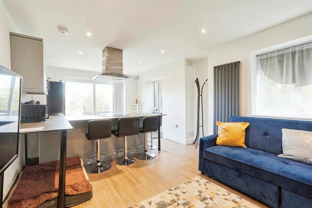 Additional image 7 of Duchy Avenue, Bradford