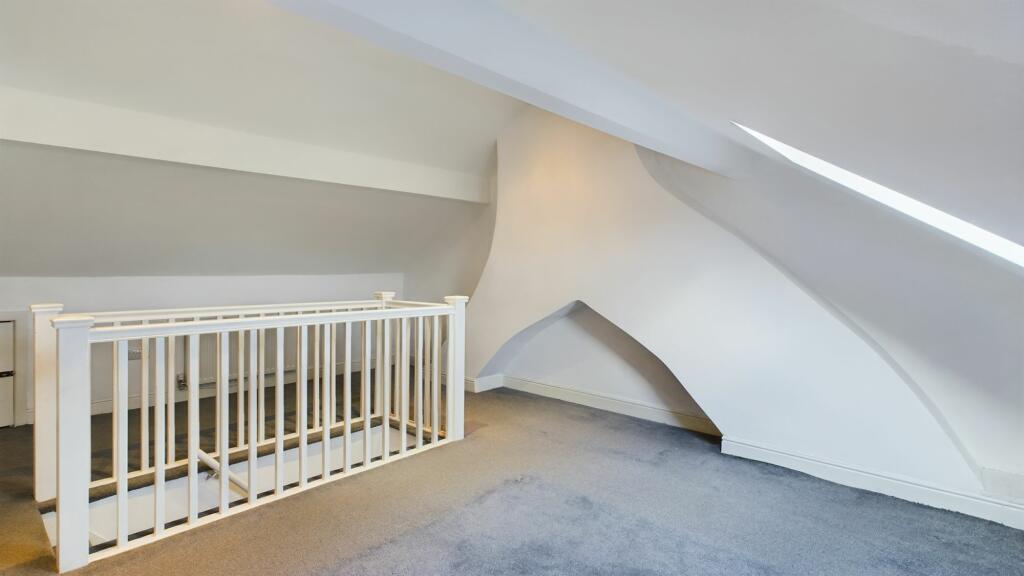 Additional image 13 of Cleckheaton Road, Bradford, BD6