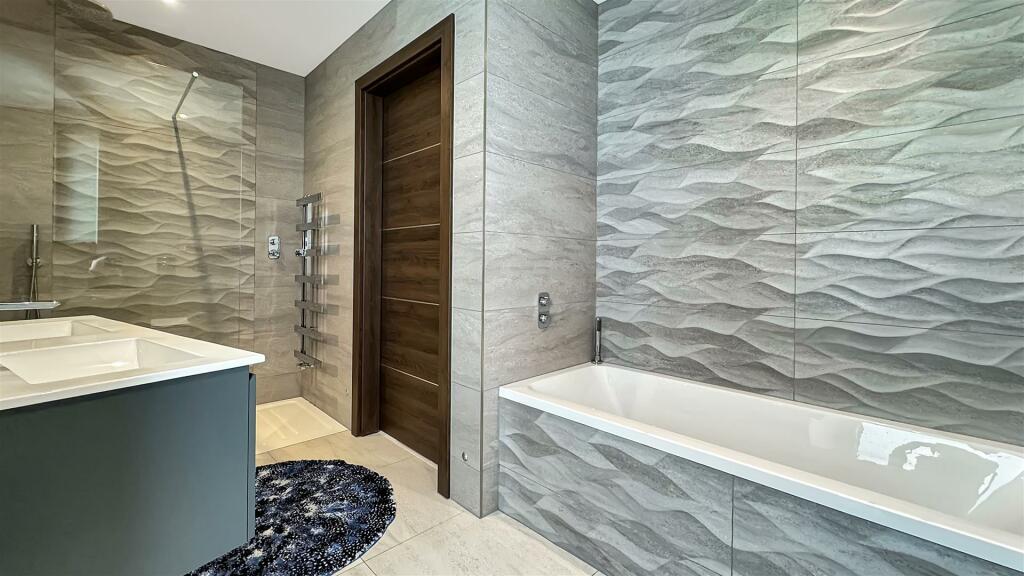 Additional image 15 of Whitecliff Road, Whitecliff