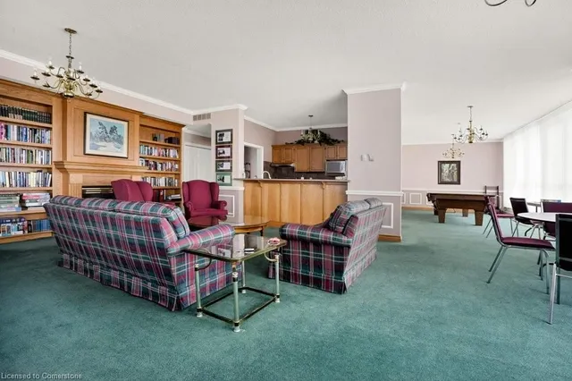 Additional image 33 of 2 Lancaster St Unit 402