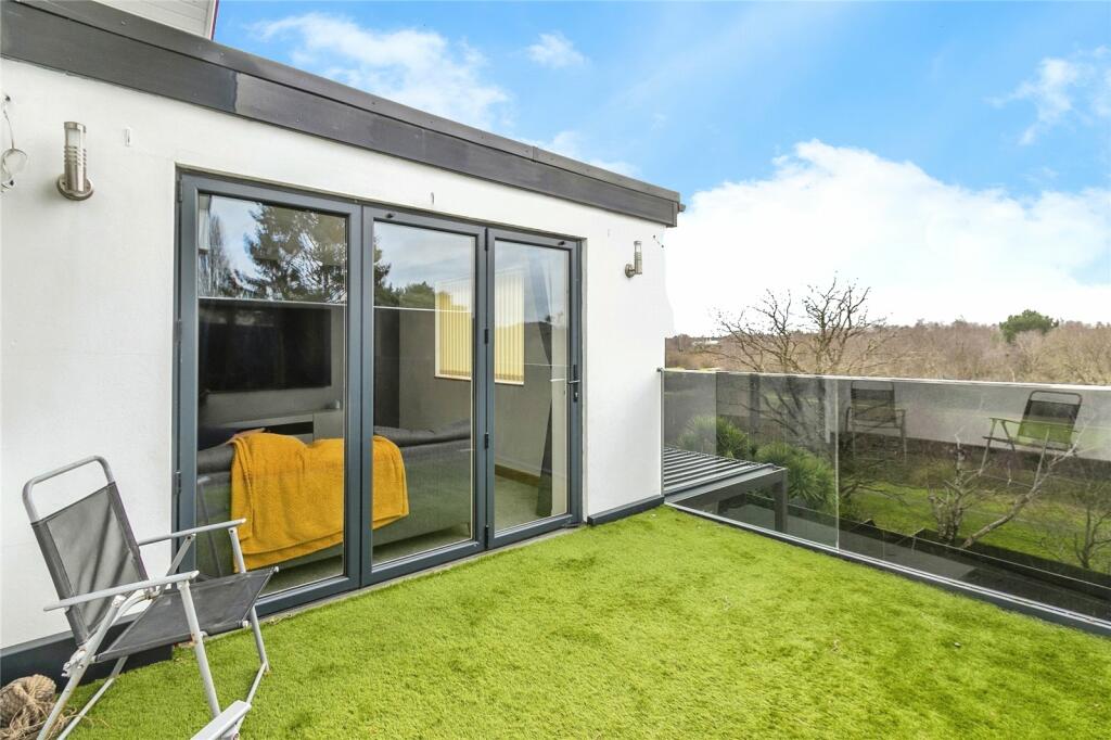 Additional image 7 of Evering Avenue, Poole, BH12