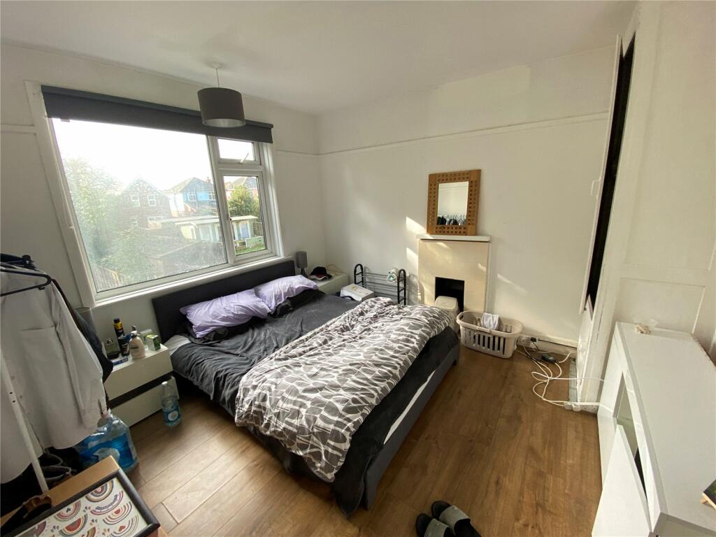 Additional image 7 of Barnes Crescent, Ensbury Park, Bournemouth, Dorset, BH10