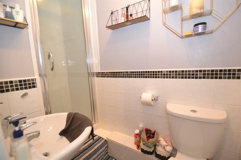 Additional image 9 of Main Road, Denholme, Bradford