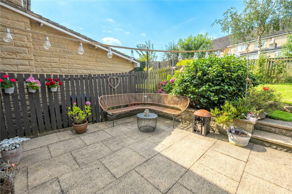 Additional image 14 of Outlands Rise, Apperley Bridge, Bradford, West Yorkshire