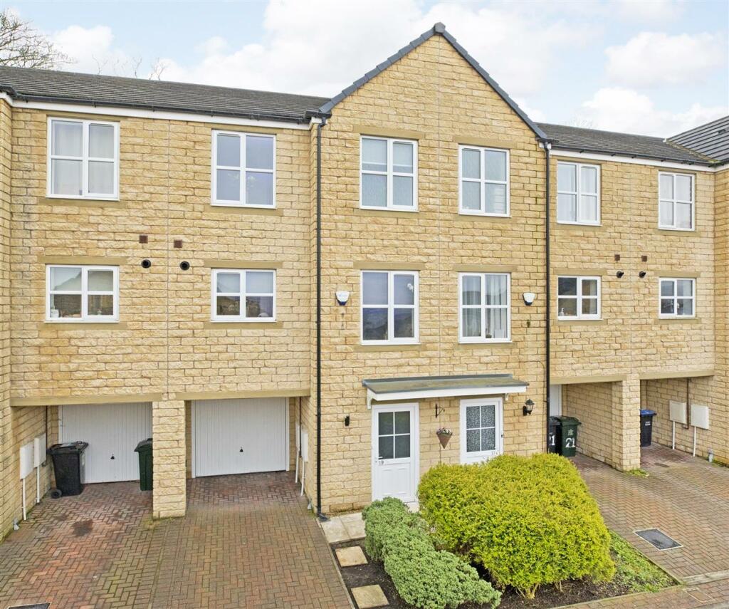 Additional image 29 of Hawthorn Close, Keighley