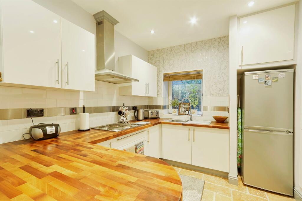 Additional image 8 of High Spring Road, Keighley