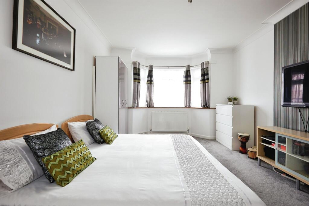 Additional image 3 of Redhill Drive, Bournemouth