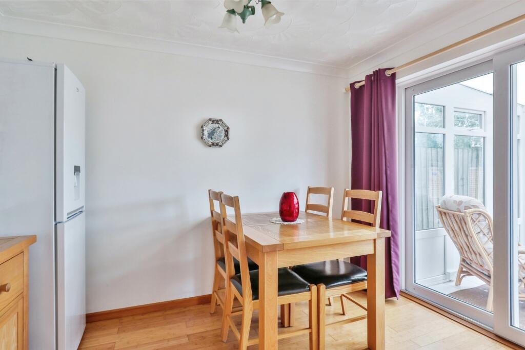 Additional image 11 of Oakmead Road, Poole, BH17