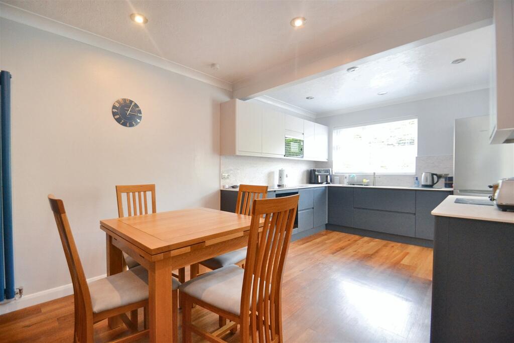 Additional image 19 of Creekmoor