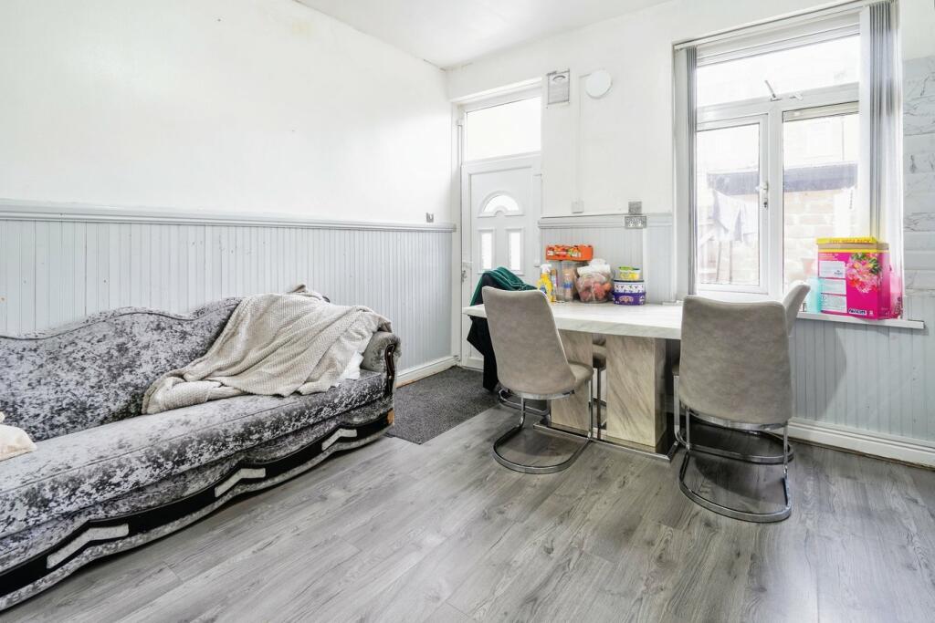 Additional image 6 of Bilton Place, Bradford, BD8