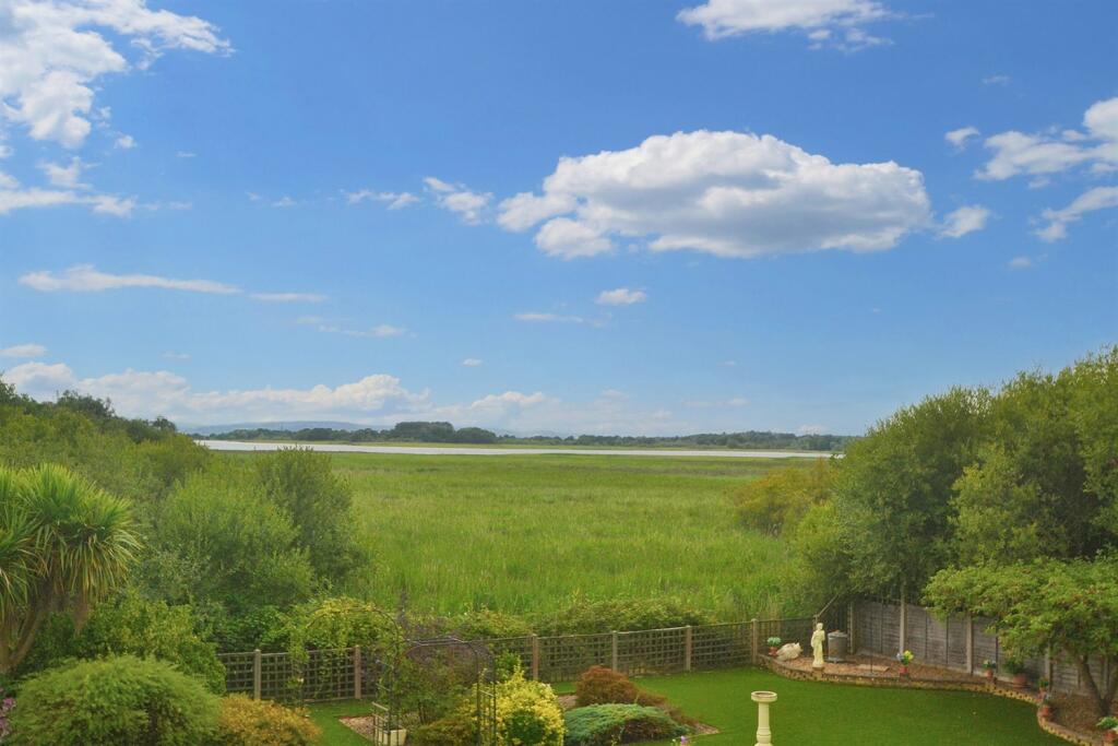 Additional image 5 of Upton