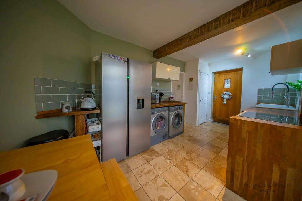 Additional image 4 of Larch Hill Crescent, Bradford, BD6 1DS