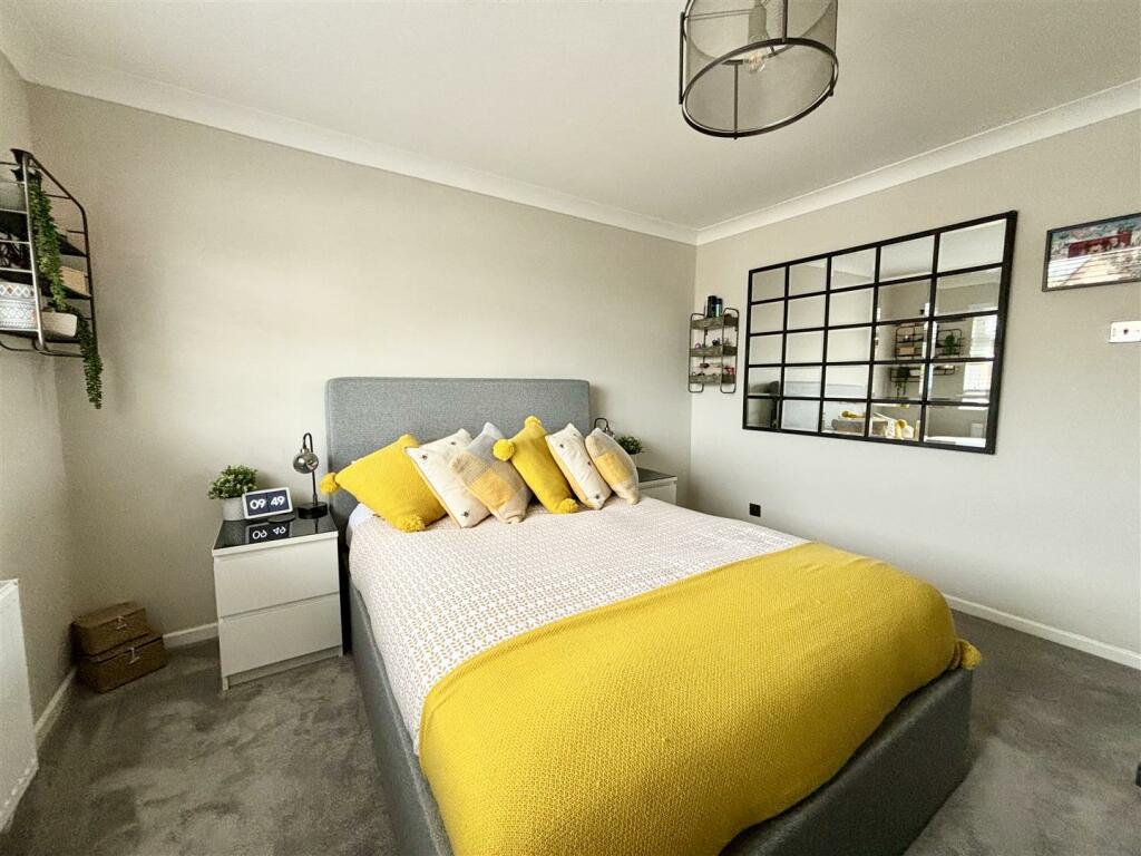 Additional image 9 of Hop Close, Upton