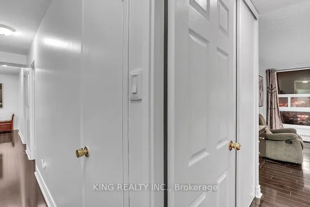 Additional image 33 of 3380 Eglinton Ave Unit 1412