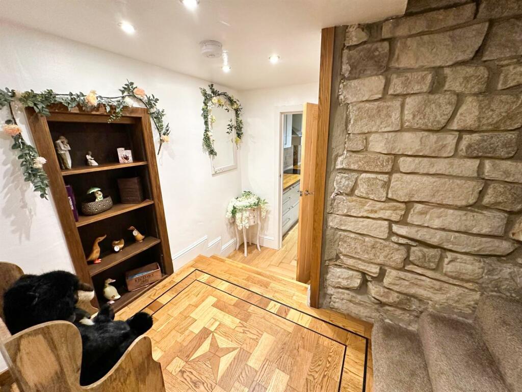 Additional image 12 of Bolton Road, Silsden