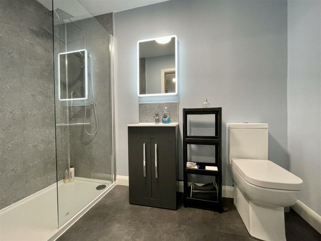 Additional image 10 of Moor Close Road, Queensbury, Bradford