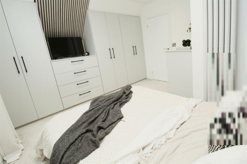 Additional image 17 of Reevy Road, Bradford, BD6 3QF