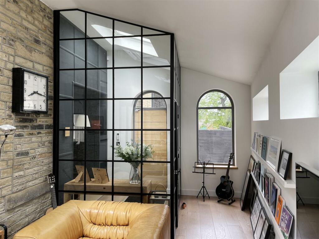 Additional image 38 of Westfield House, Whitehall Road, Wyke, BD12 9DP