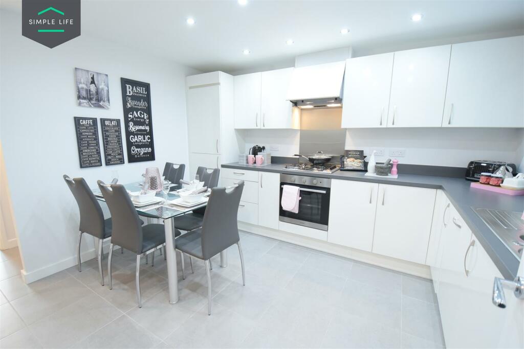 Additional image 3 of Romanby Shaw, Bradford