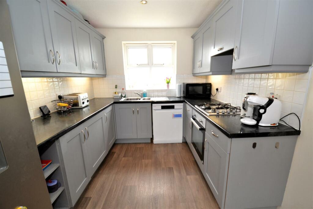 Additional image 3 of Pendle Court, Queensbury, Bradford