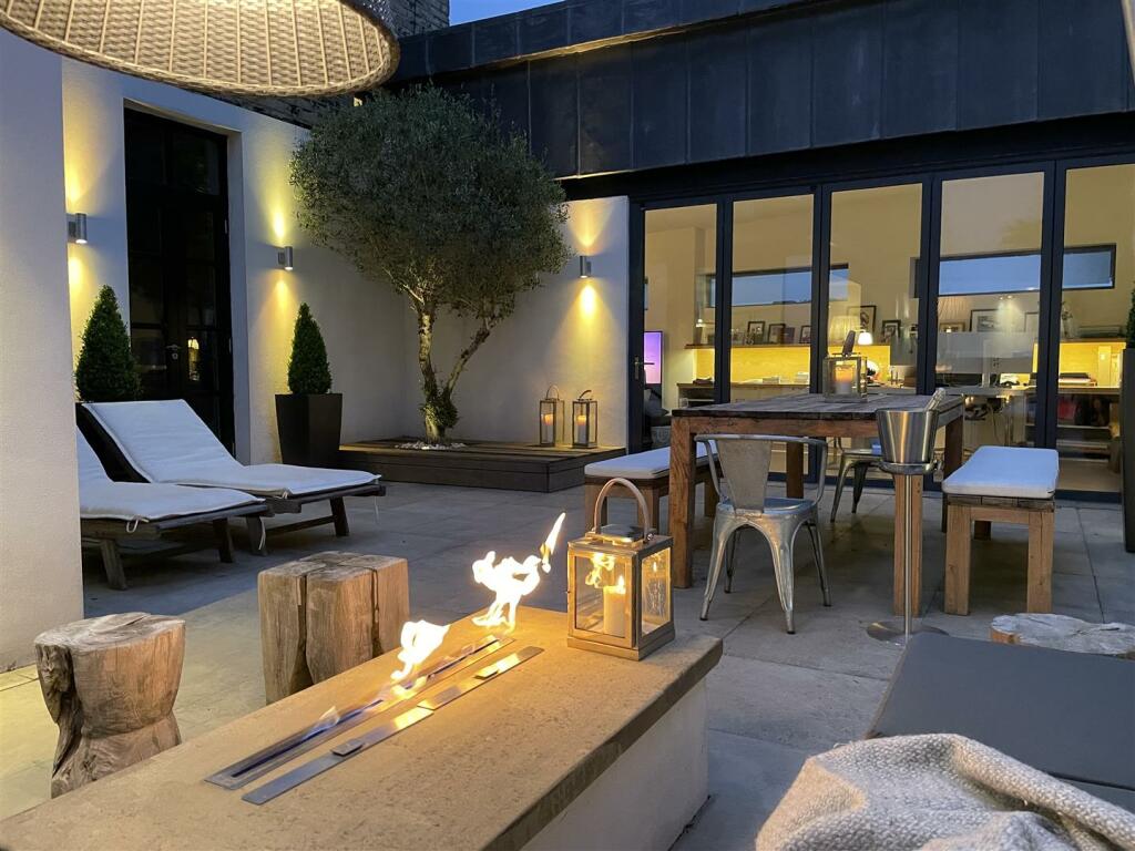 Additional image 76 of Westfield House, Whitehall Road, Wyke, BD12 9DP