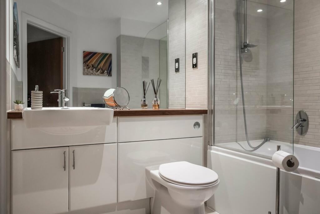 Additional image 20 of Bingham Avenue, Poole, BH14