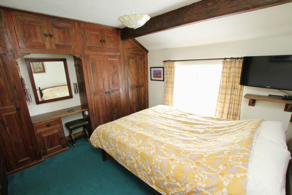 Additional image 13 of 4 bedroom barn conversion for sale – High Pole Barn, Sutton in Craven, BD20 7BE